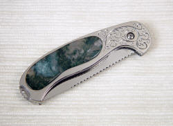 "Izar" interframe liner lock folding knife, reverse view folded